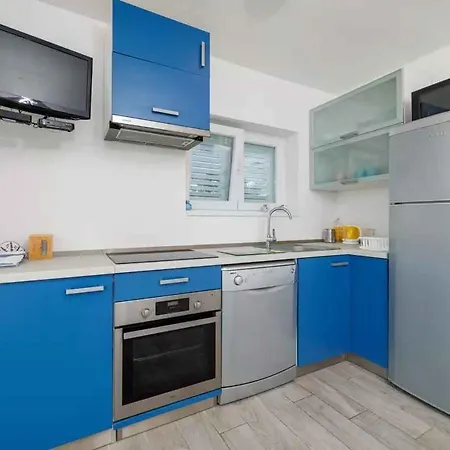 شقة Beachfront In 54765 *