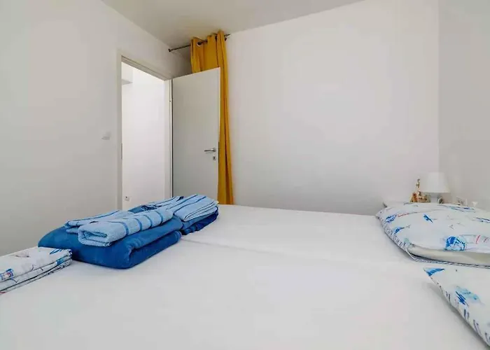 شقة Beachfront In 54765 *