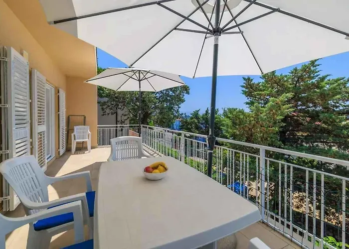 Beachfront In 54765 شقة