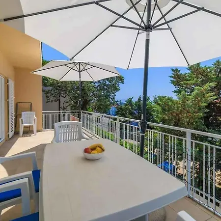 Beachfront In 54765 شقة